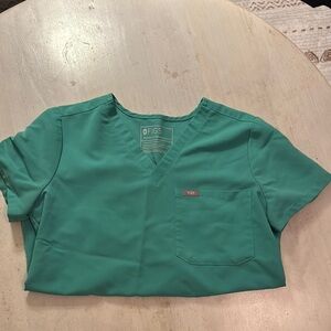 Figs Green Short Sleeve Tee with Logo